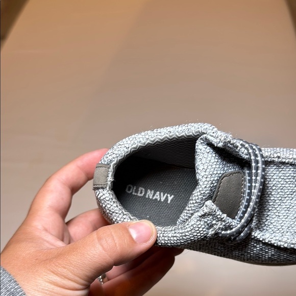 Old Navy Slip-On Deck Shoes for Toddler Boys Size 7 - Picture 7 of 10